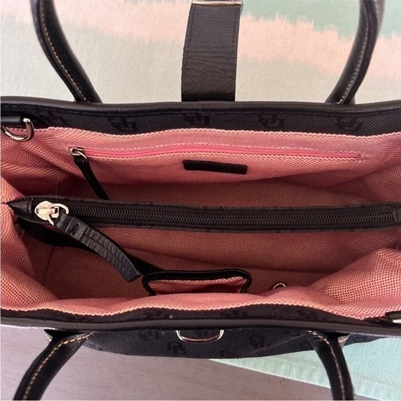 Dooney & Bourke DB Signature Black Canvas‎ & Leather Tote Satchel - Picture 6 of 12